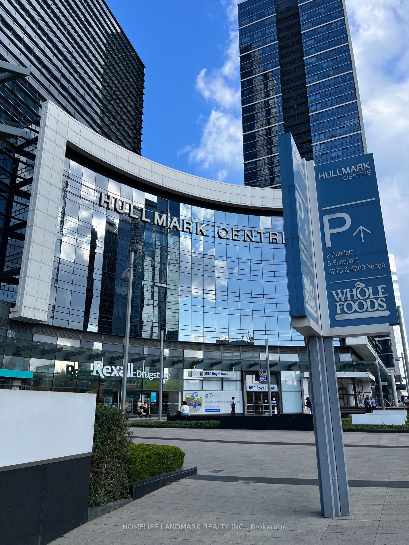 33 Sheppard Ave E, #910