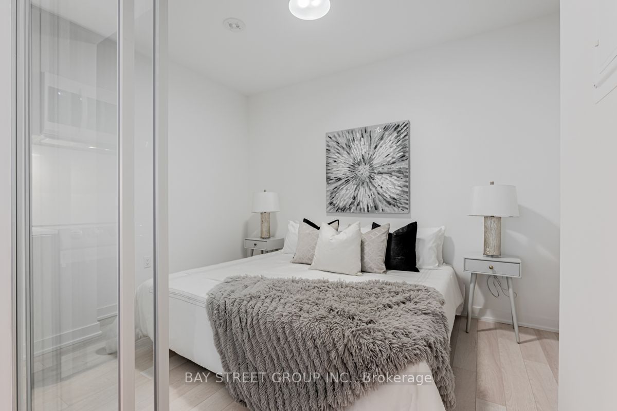 357 King St W, #1409