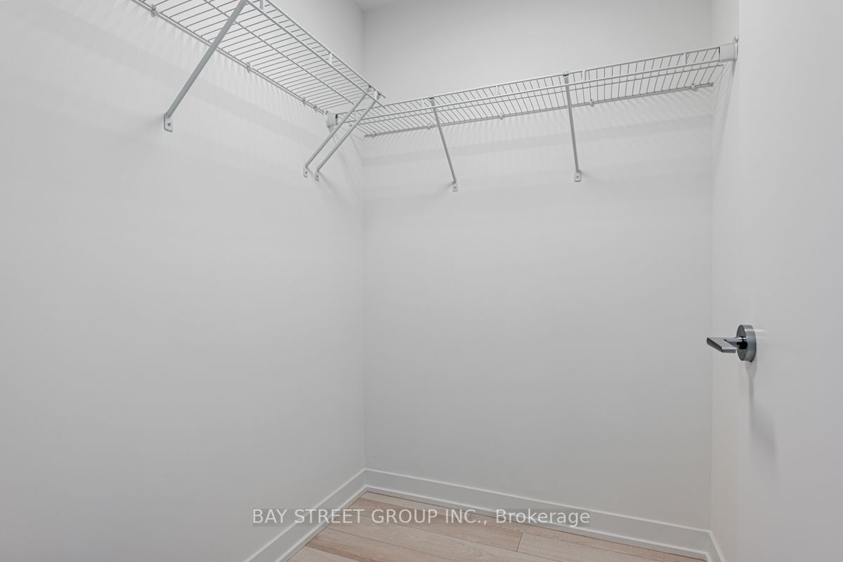 357 King St W, #1409