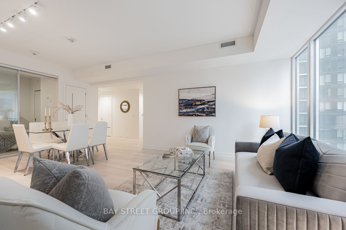 357 King St W, #1409