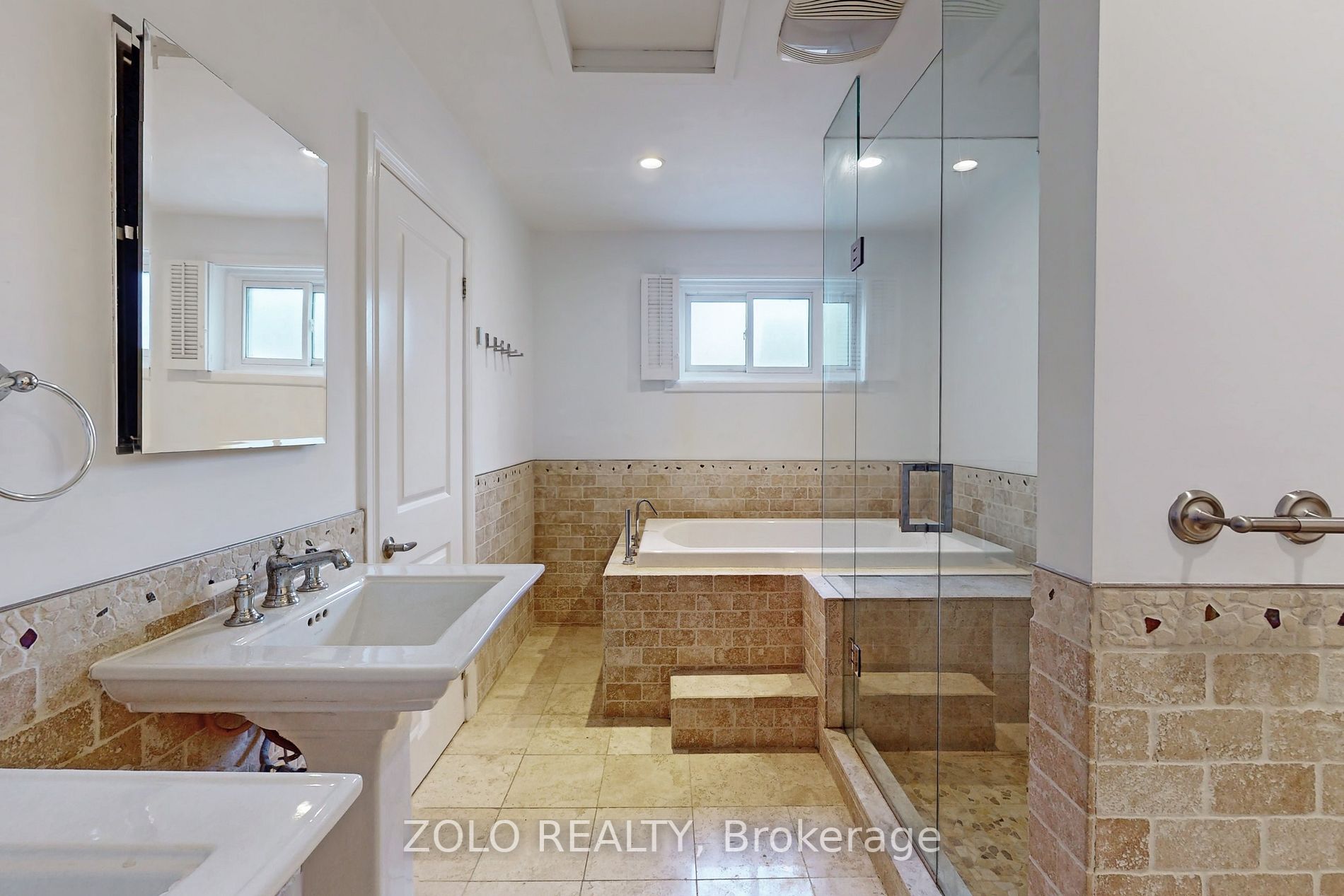 212 Goddard St, #Main