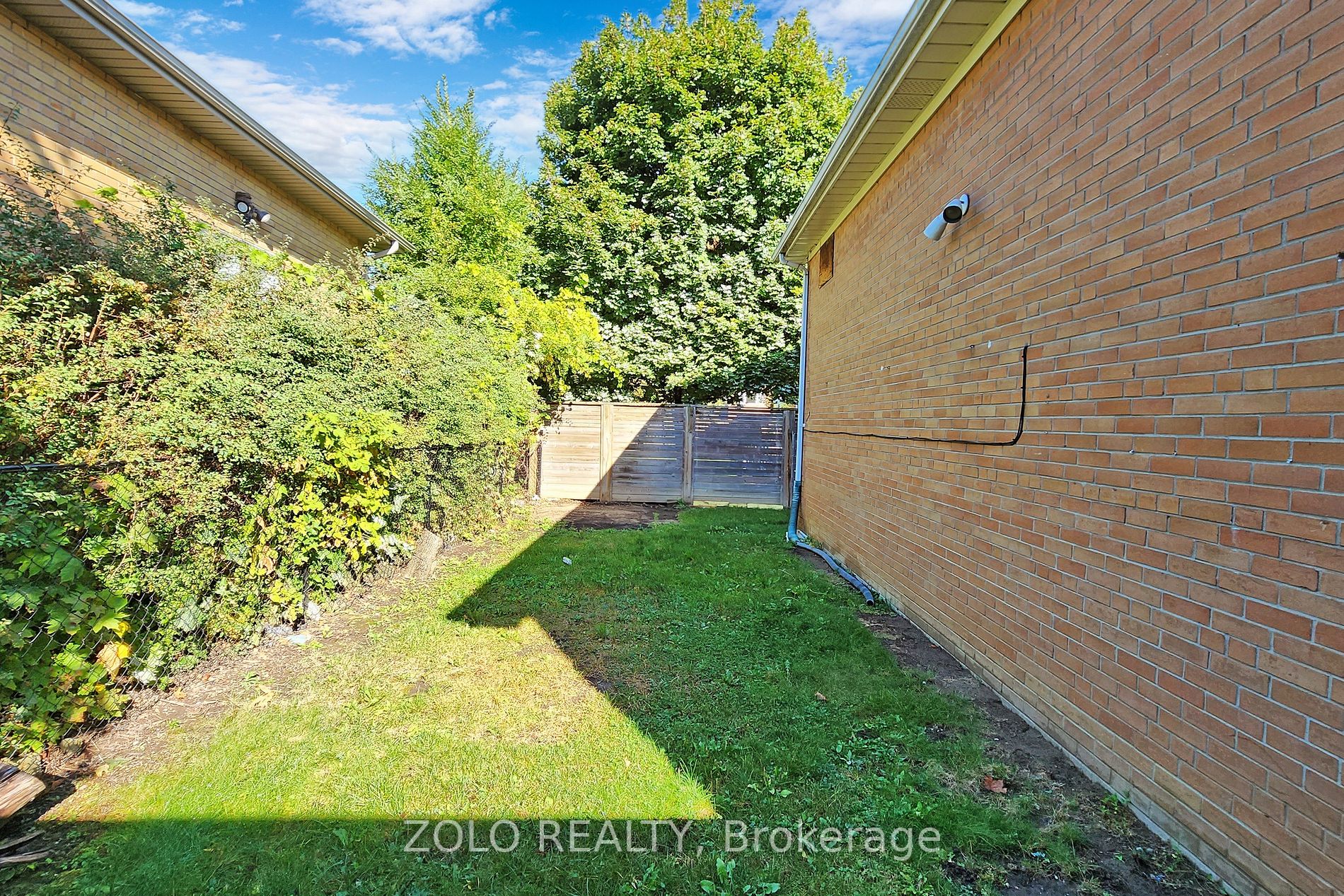 212 Goddard St, #Main