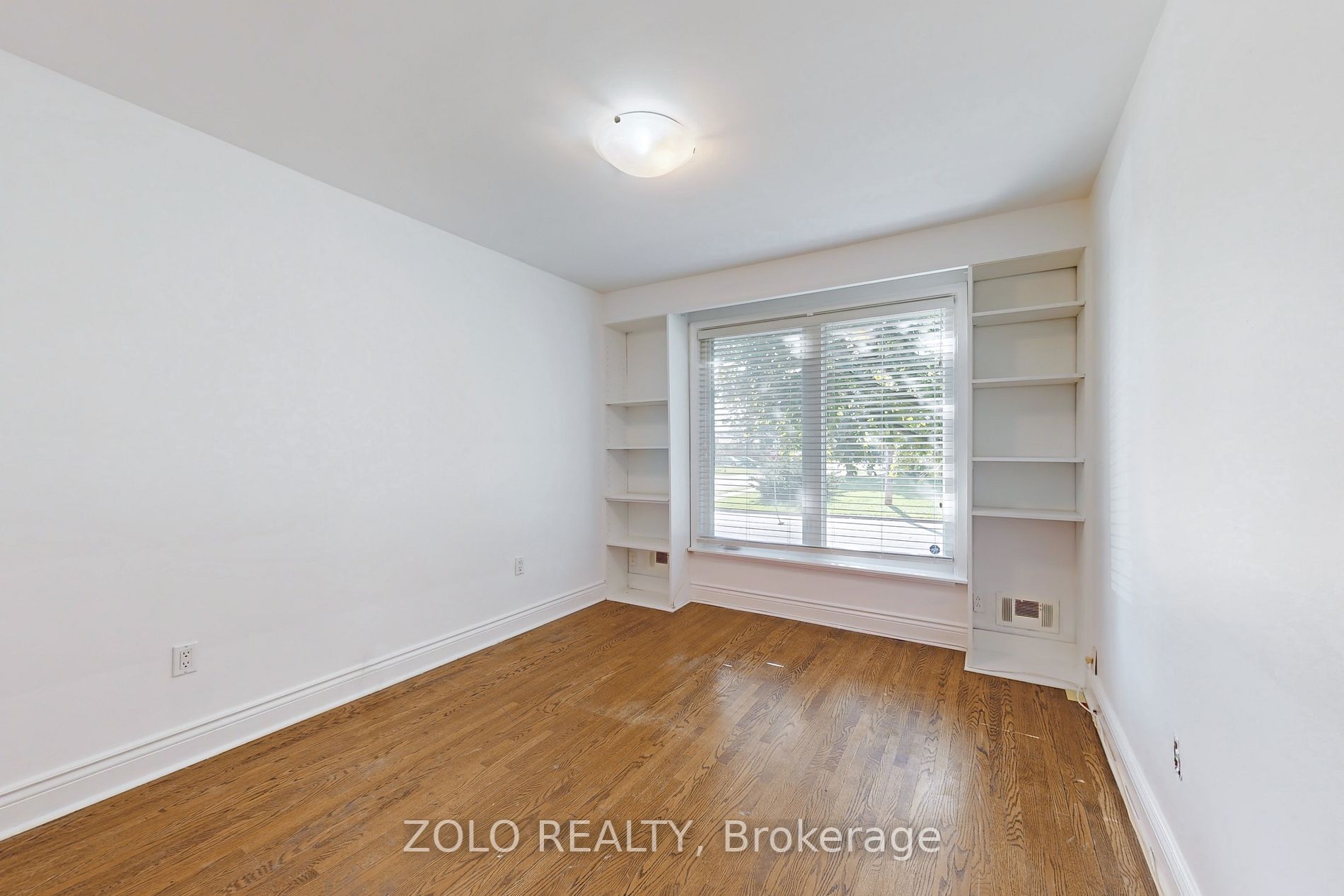 212 Goddard St, #Main