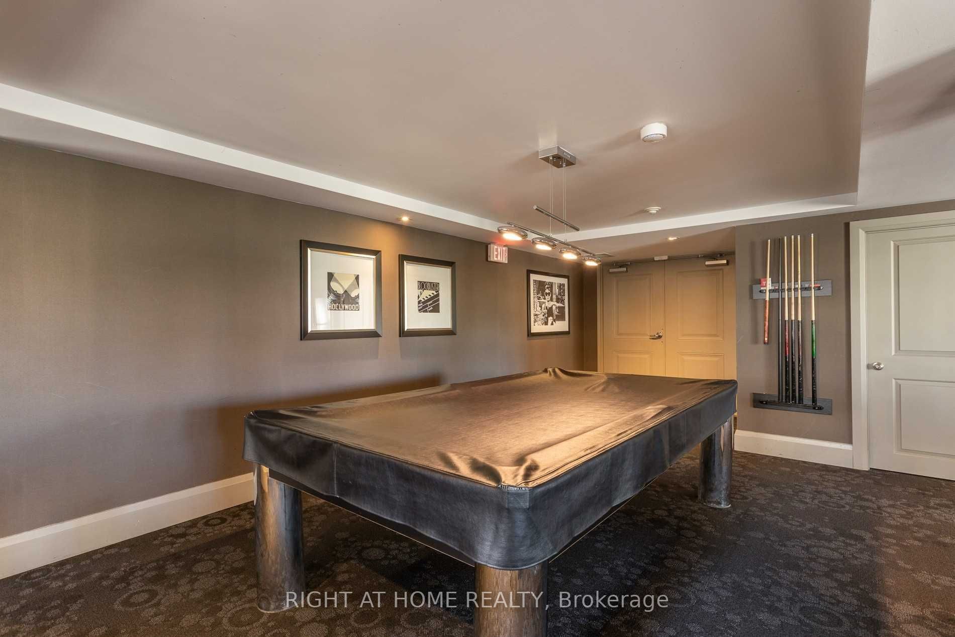 35 Bastion St, #824