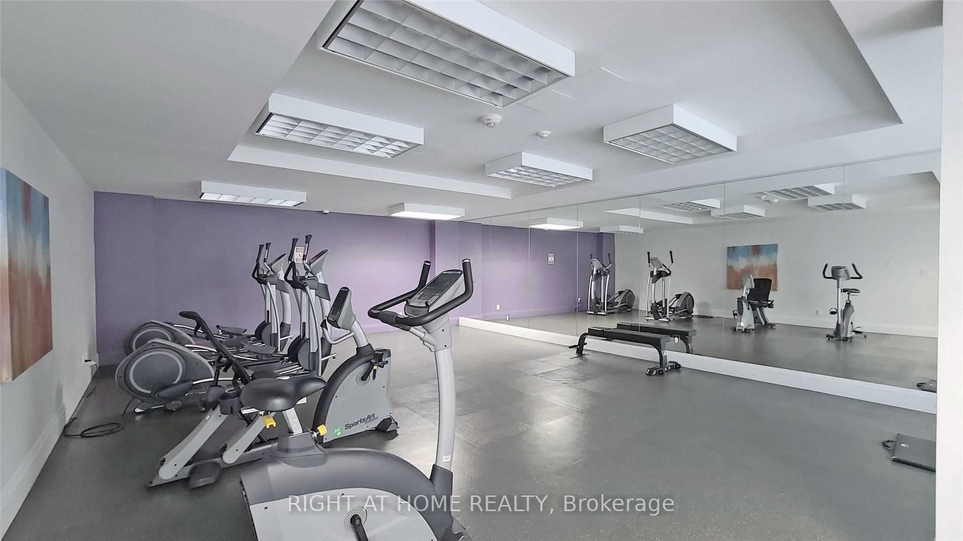 35 Bastion St, #824