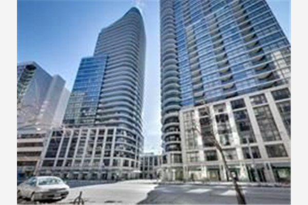25 Carlton St, Toronto
