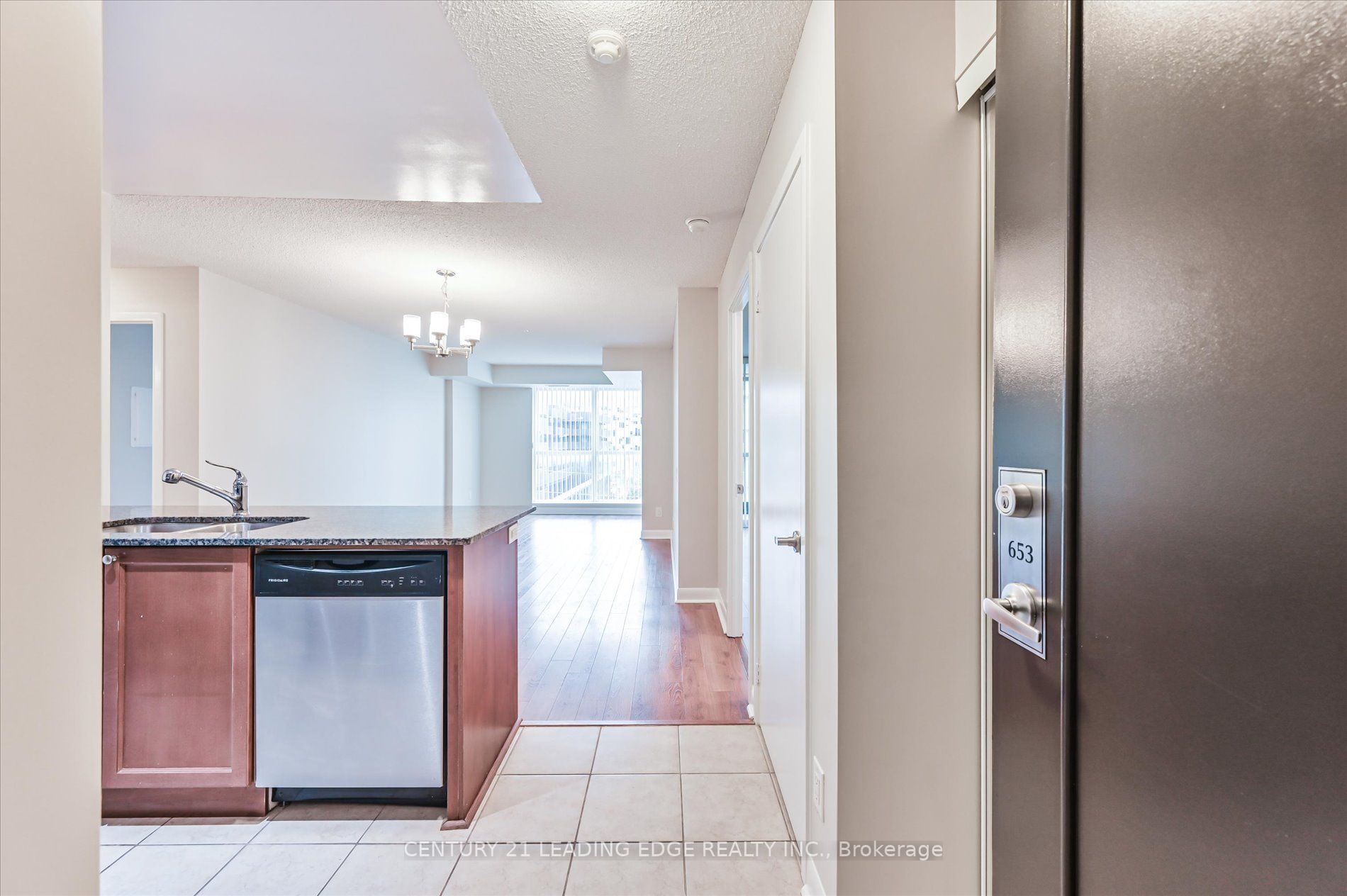 525 Wilson Ave, #653