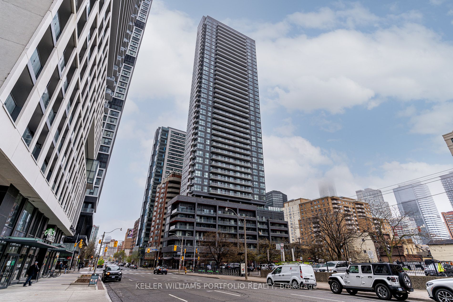 159 Dundas St E, #3403