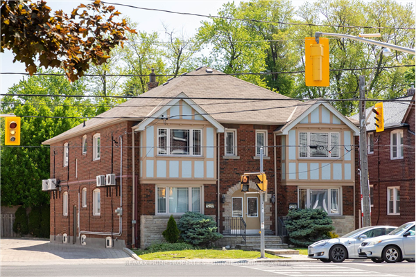 1235 Avenue Rd, Toronto