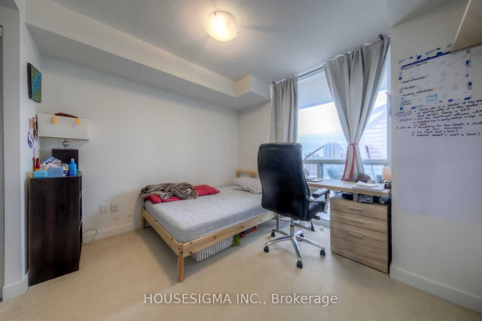 5740 Yonge Street, #1501