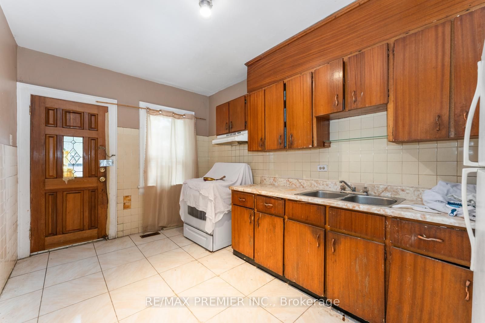 179 Northcliffe Blvd