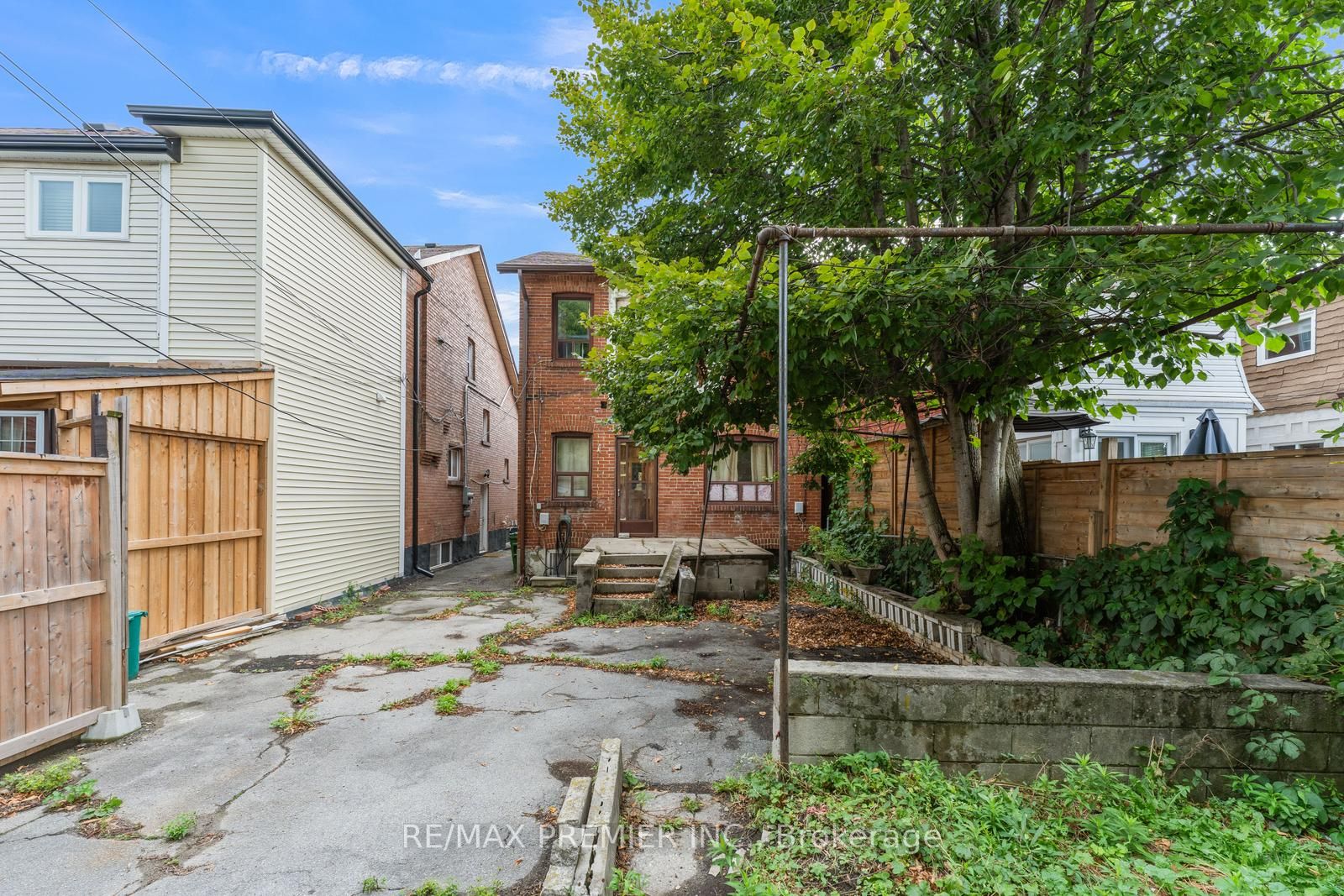 179 Northcliffe Blvd