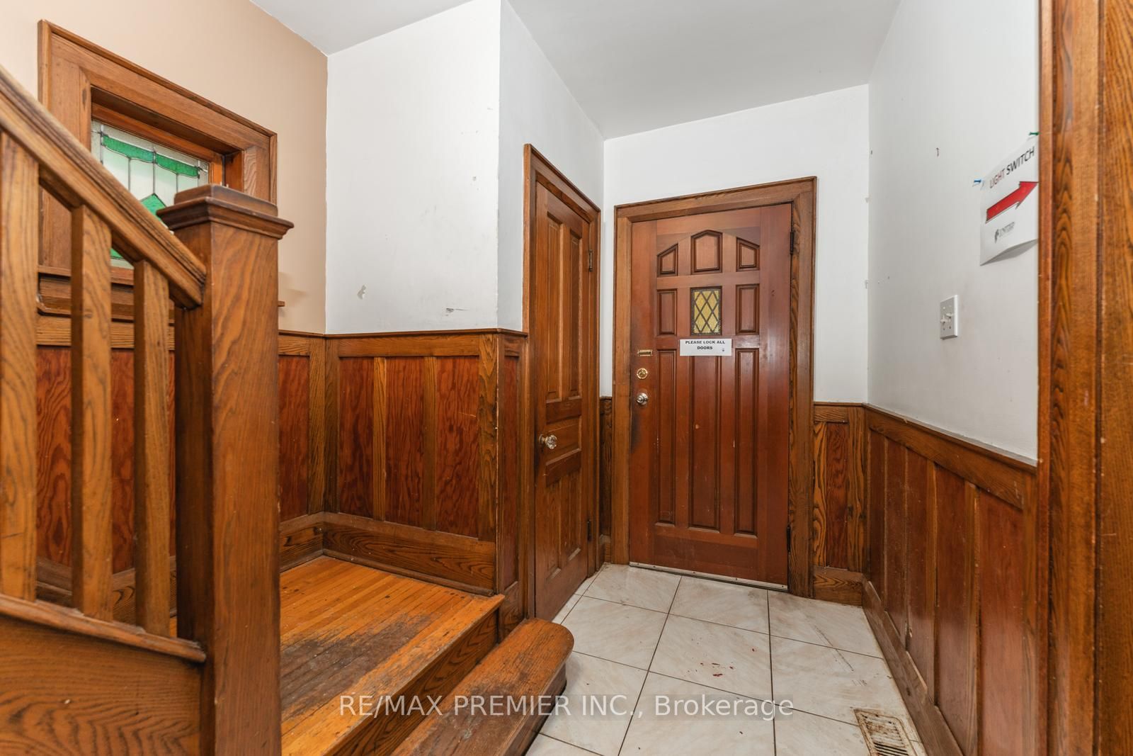 179 Northcliffe Blvd