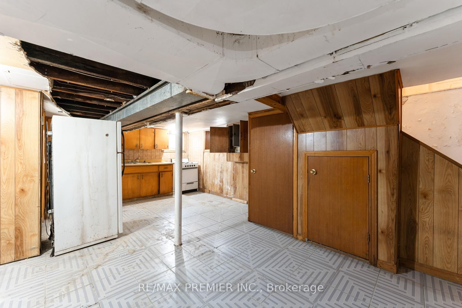 179 Northcliffe Blvd