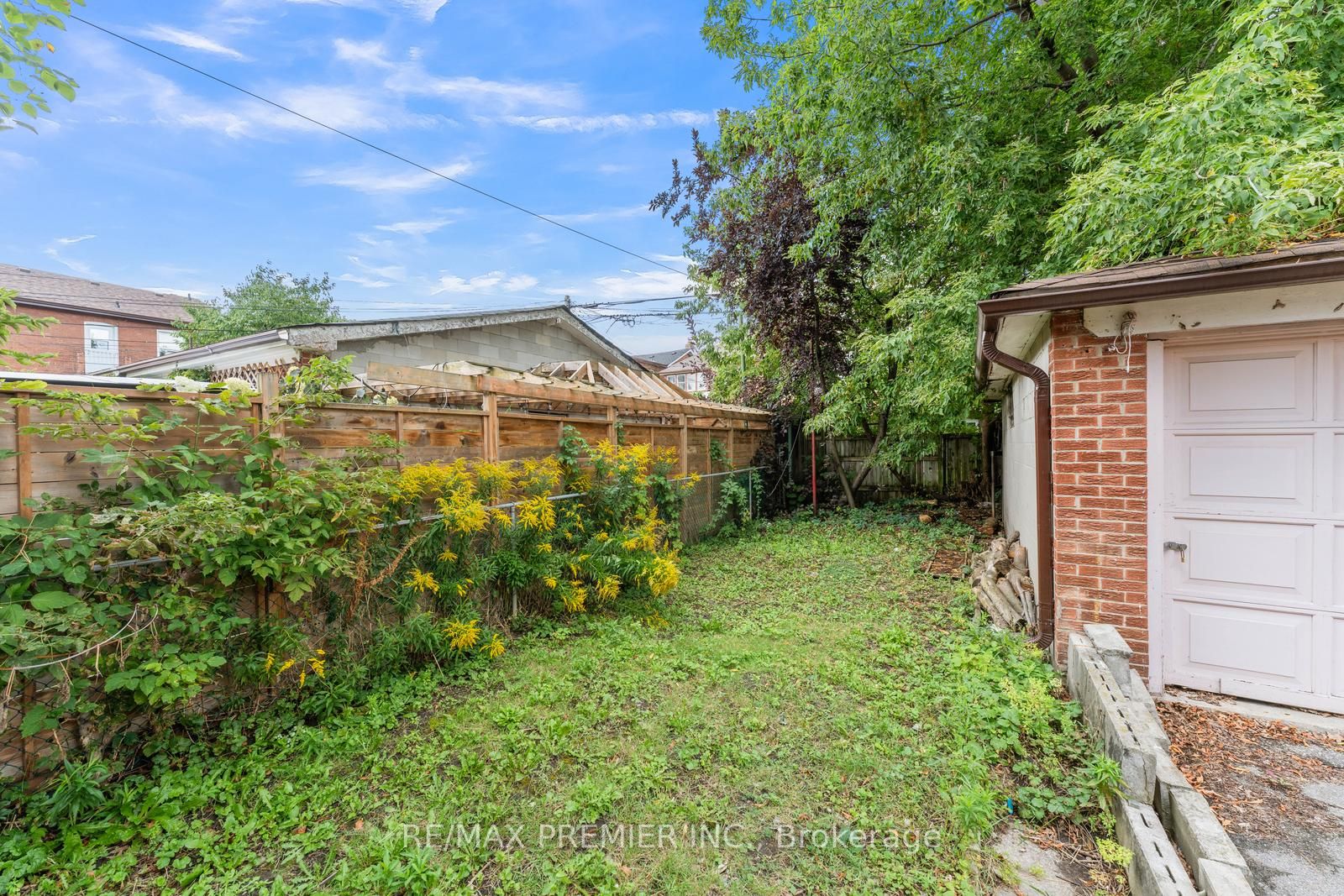 179 Northcliffe Blvd