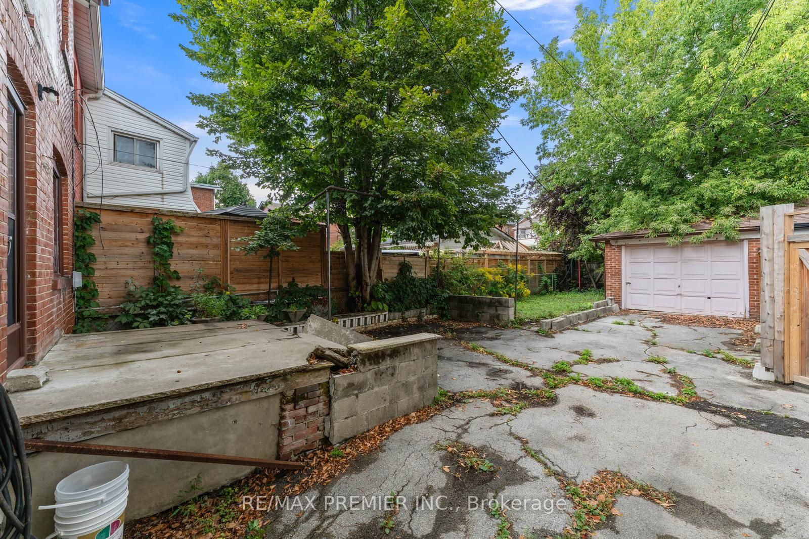 179 Northcliffe Blvd