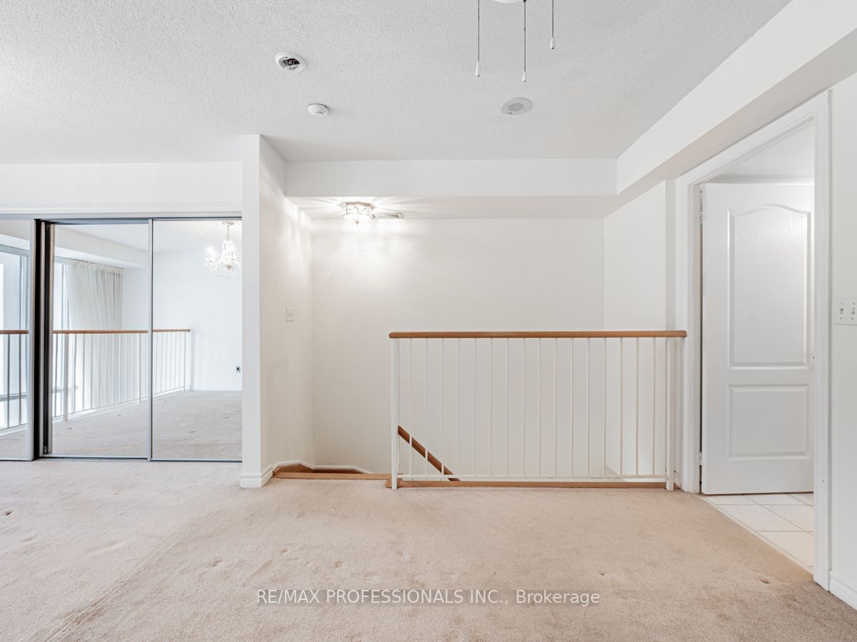 30 Hayden St, #1204