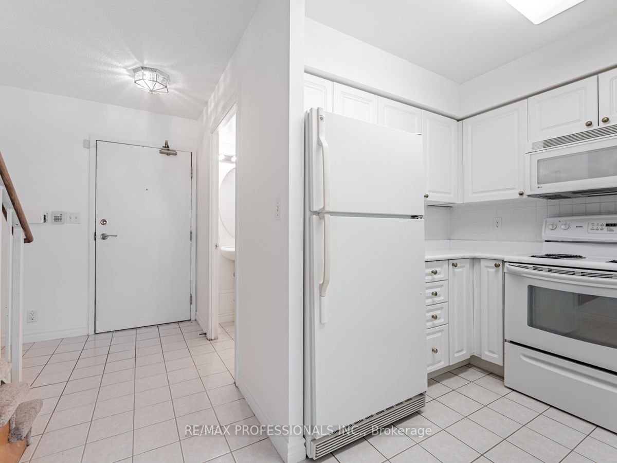 30 Hayden St, #1204