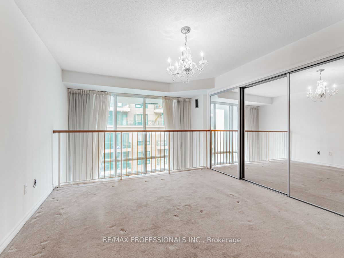 30 Hayden St, #1204