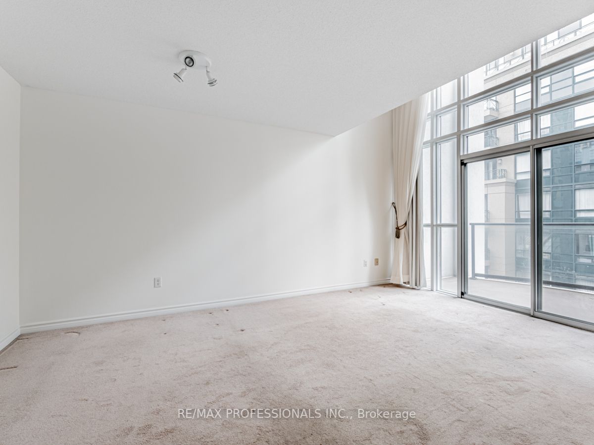 30 Hayden St, #1204