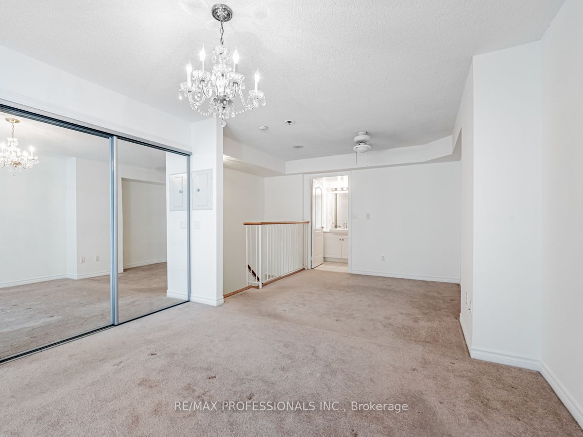 30 Hayden St, #1204