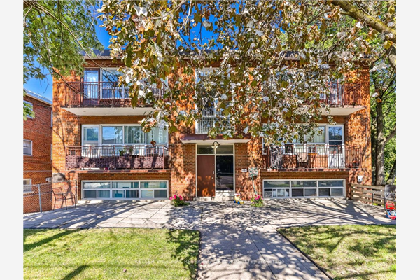 454 Lawrence Ave, Toronto