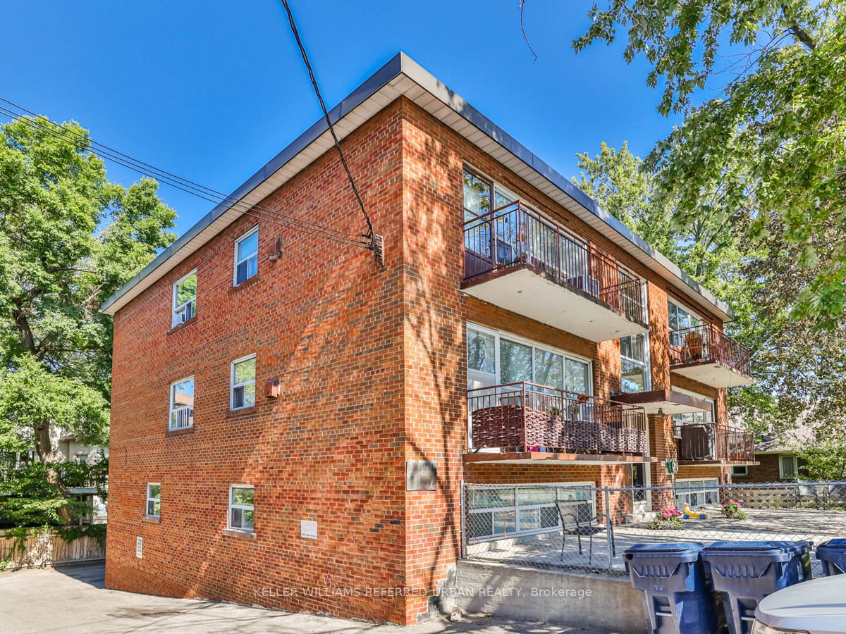 454 Lawrence Ave
