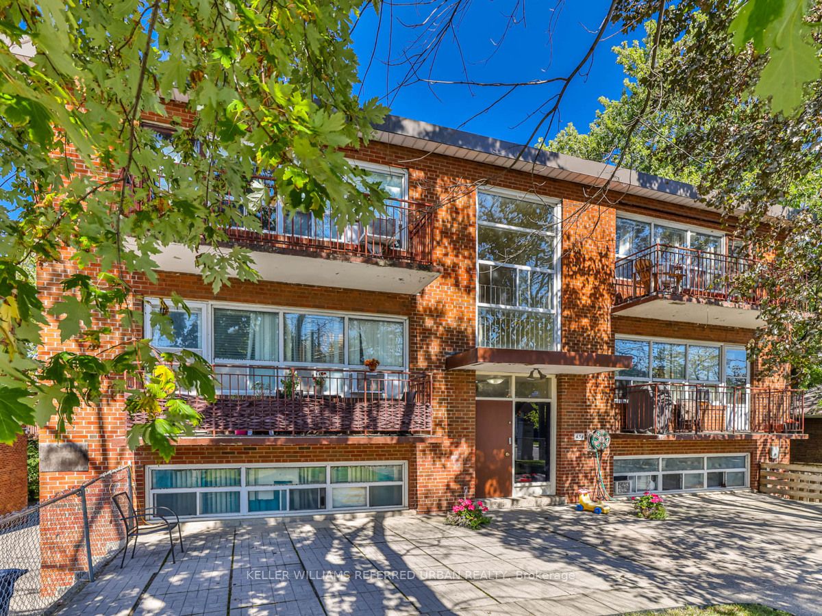 454 Lawrence Ave