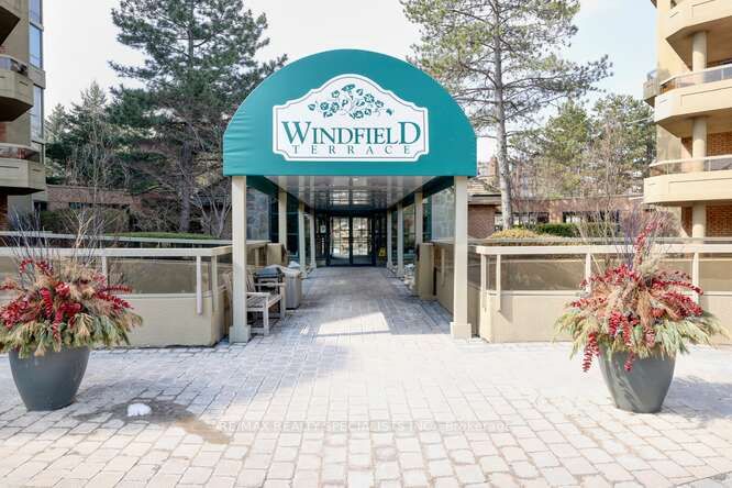 1210 Don Mills Rd, #104
