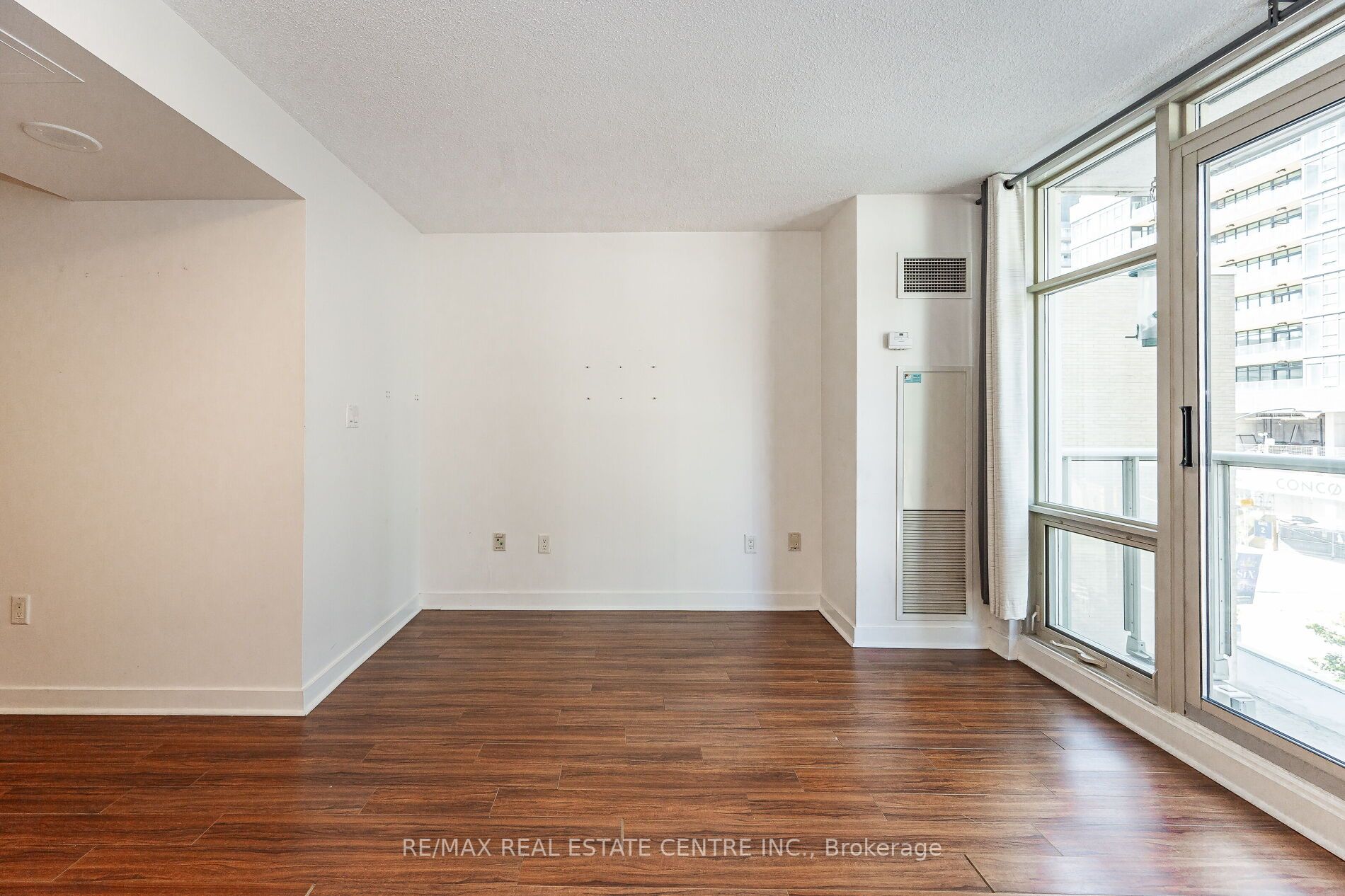 10 Navy Wharf Crt, #505