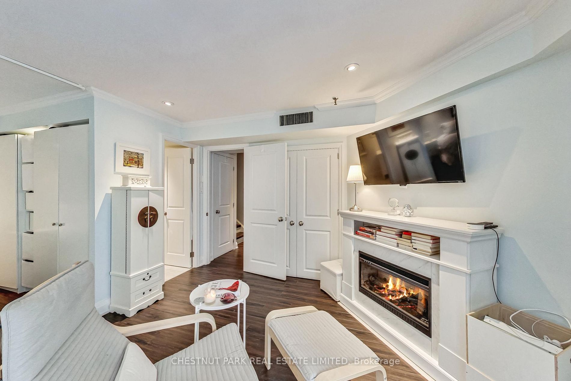 105 Heath St W, #4