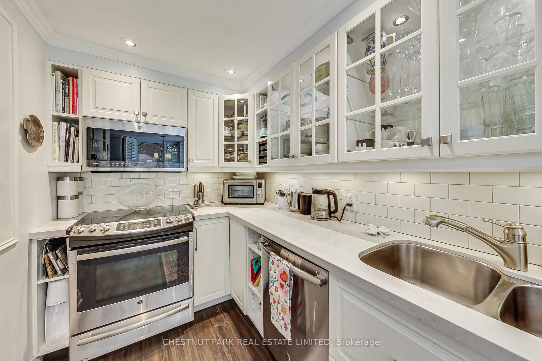 105 Heath St W, #4