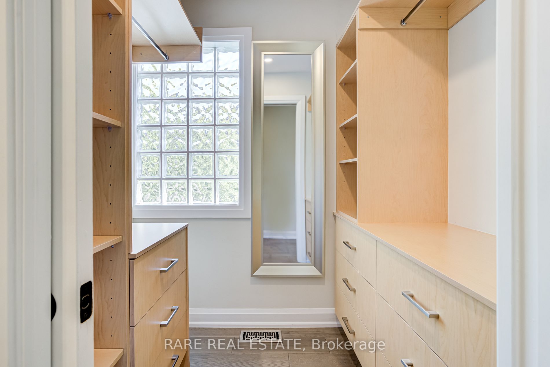 168 Haddington Ave