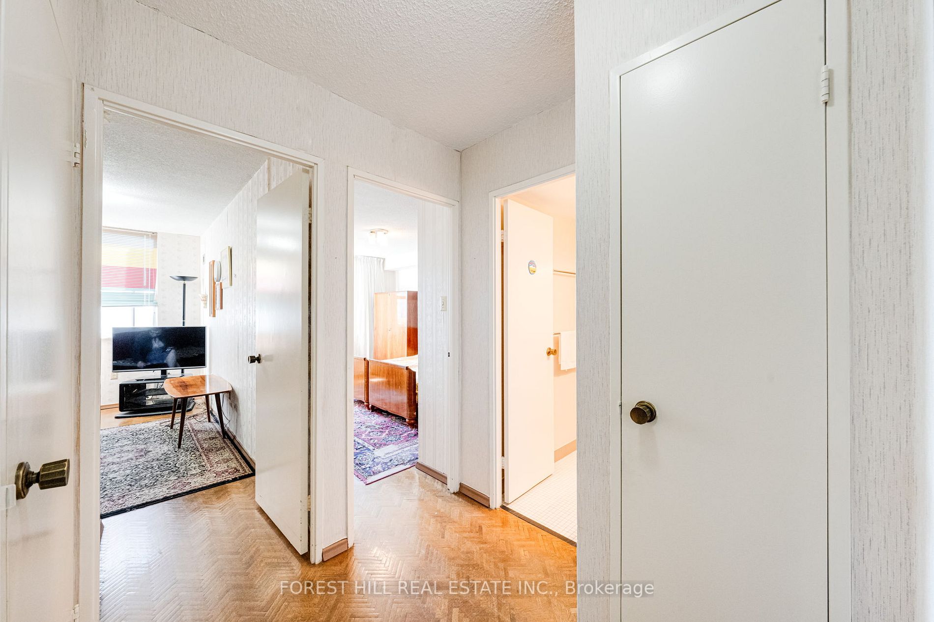 205 hilda Avenue, #1406