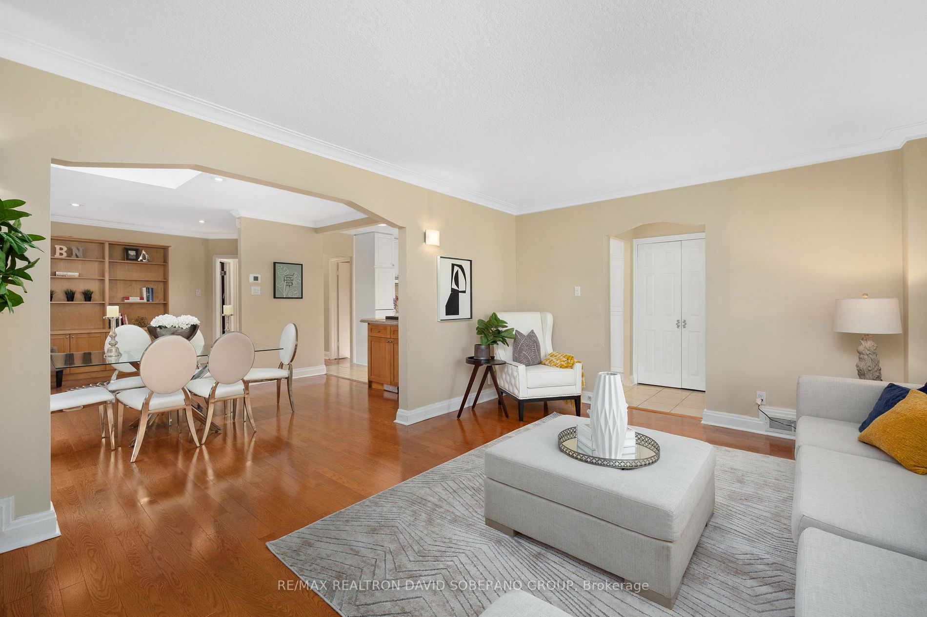 5 Silverton Avenue
