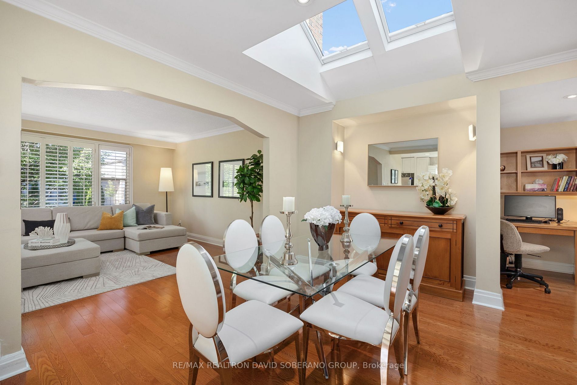 5 Silverton Avenue