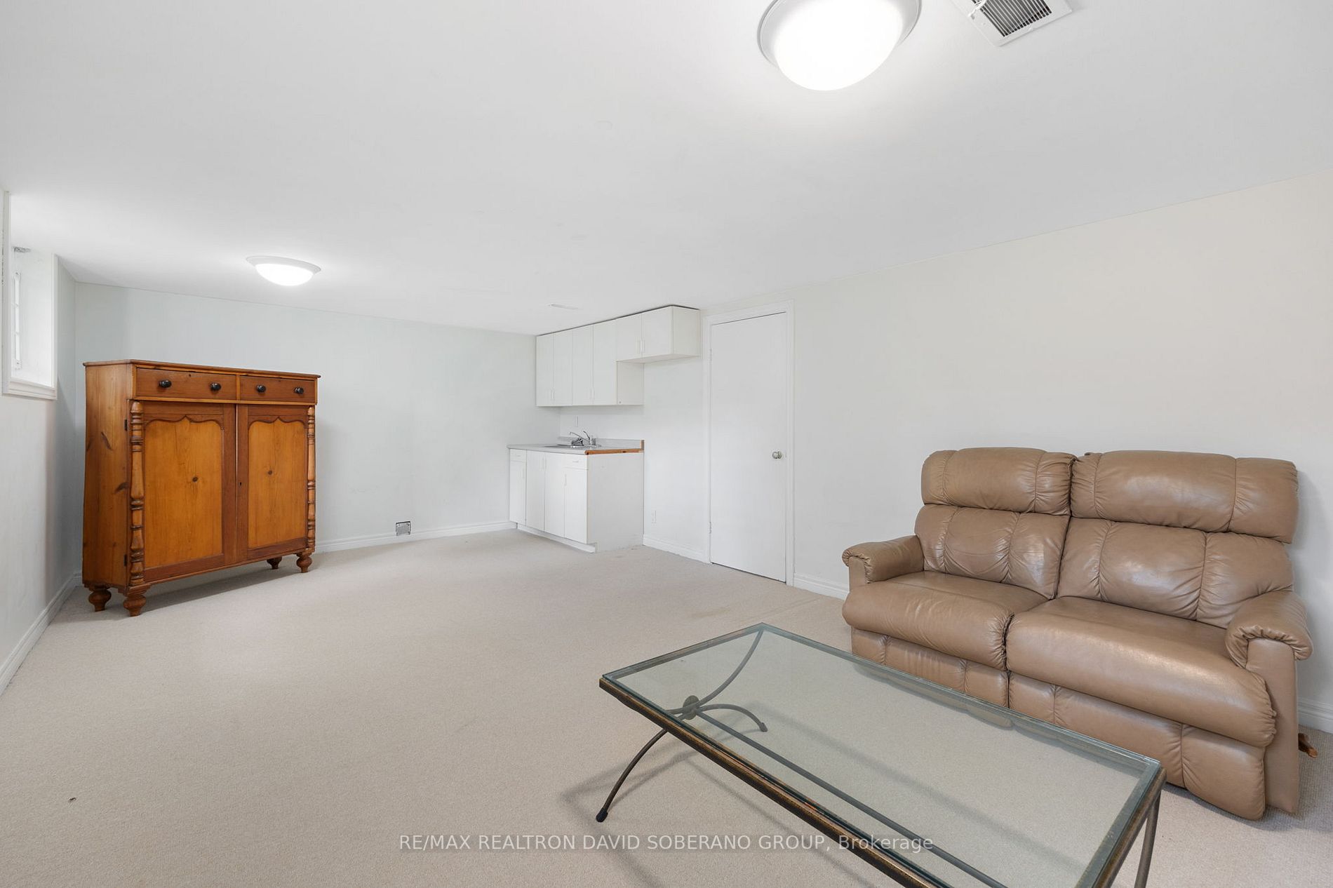 5 Silverton Avenue