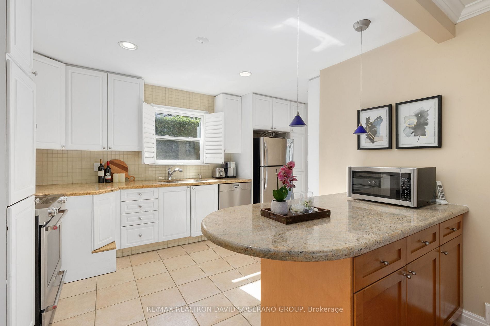 5 Silverton Avenue