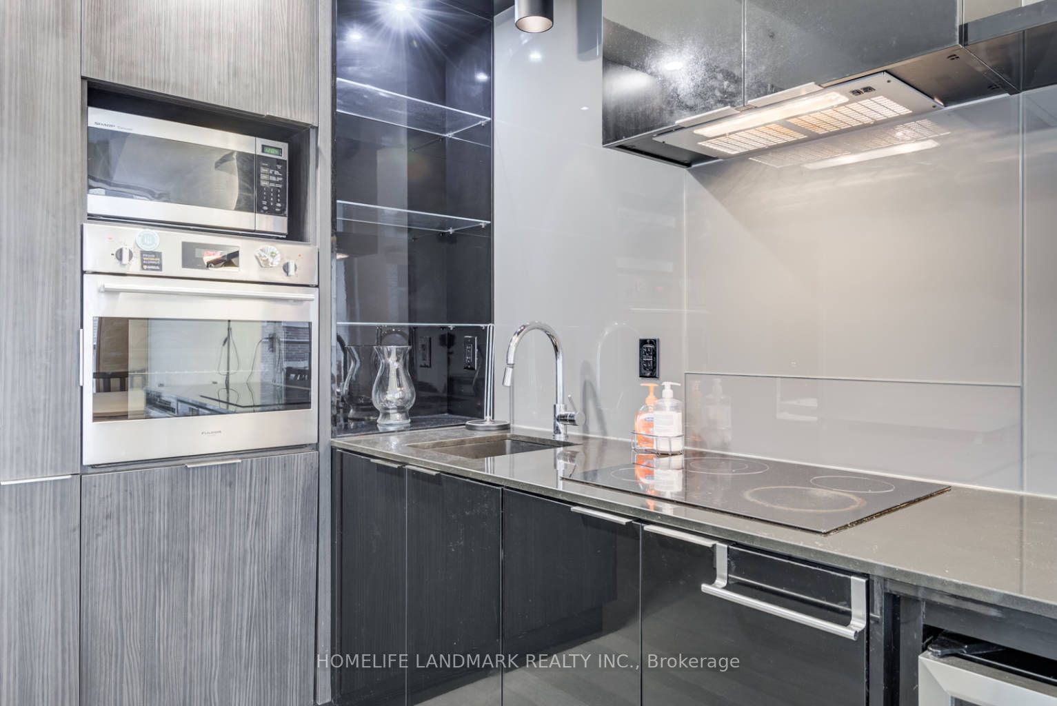 70 Temperance St, #1907