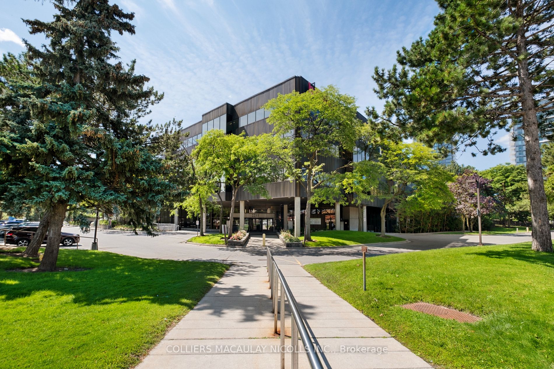 2235 Sheppard (Atriaii) Ave E, #905