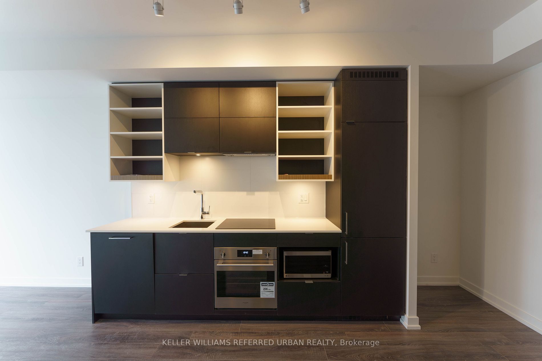20 Edward St, #1904