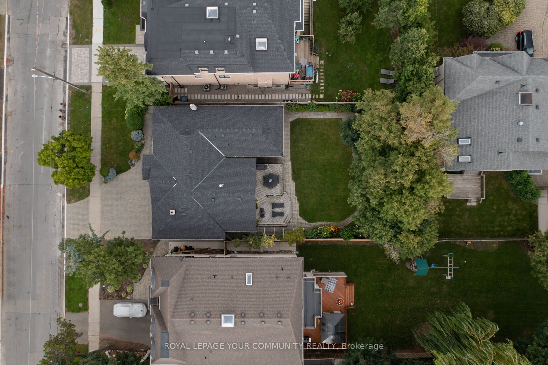 273 Ellerslie Avenue