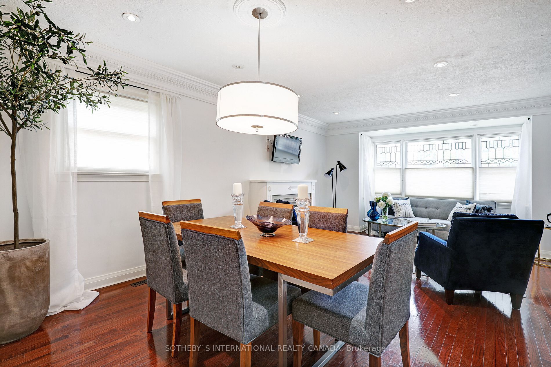 19 Southvale Dr