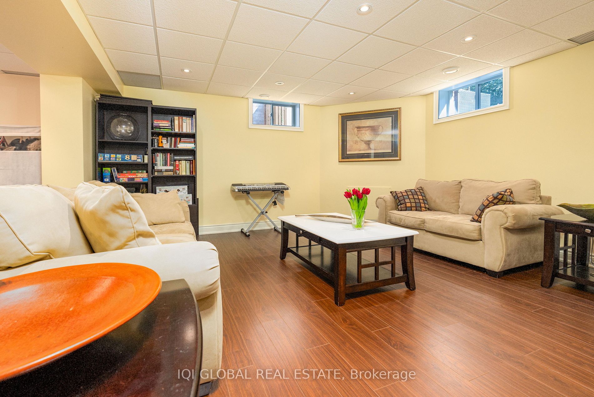 21 Devondale Ave