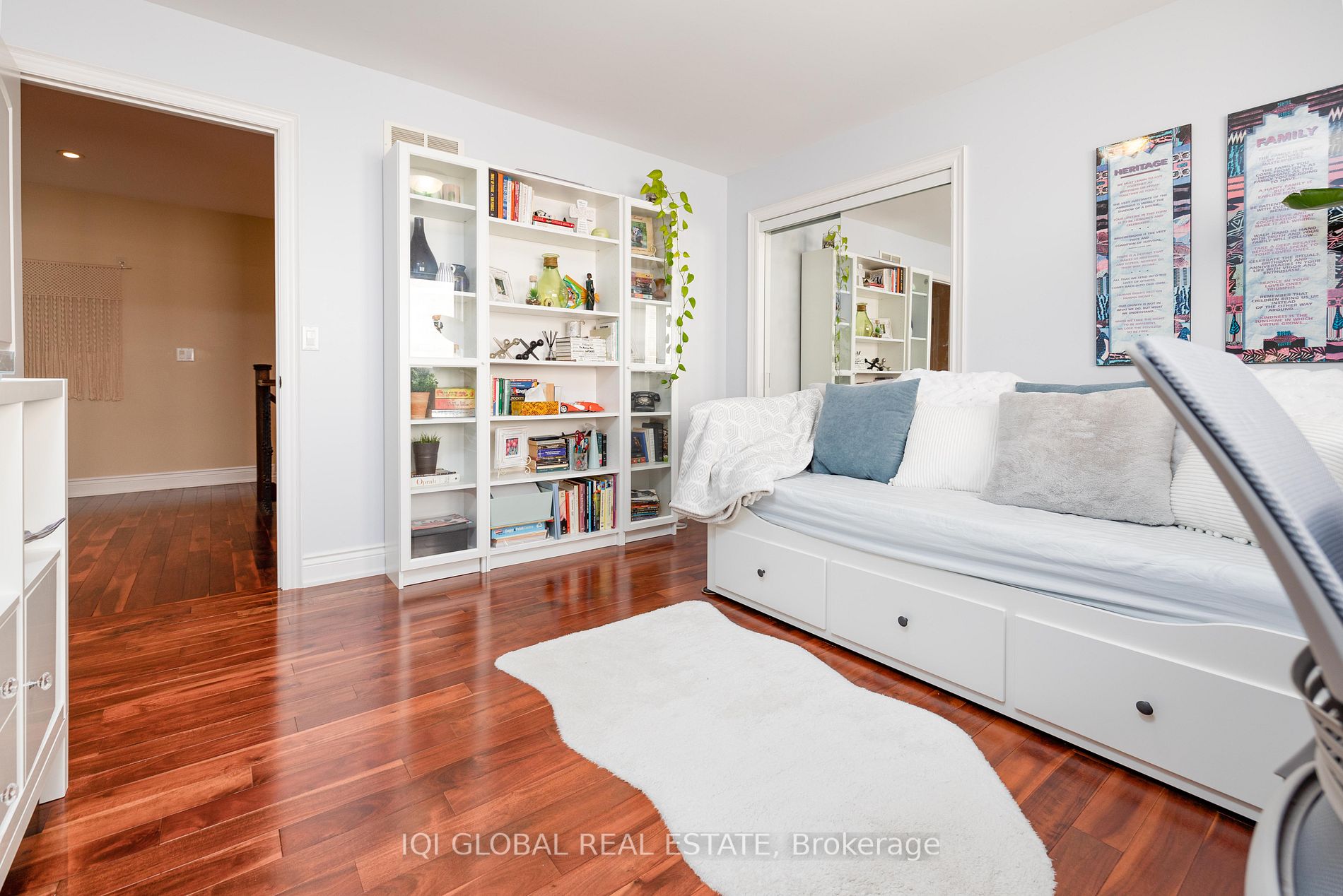 21 Devondale Ave