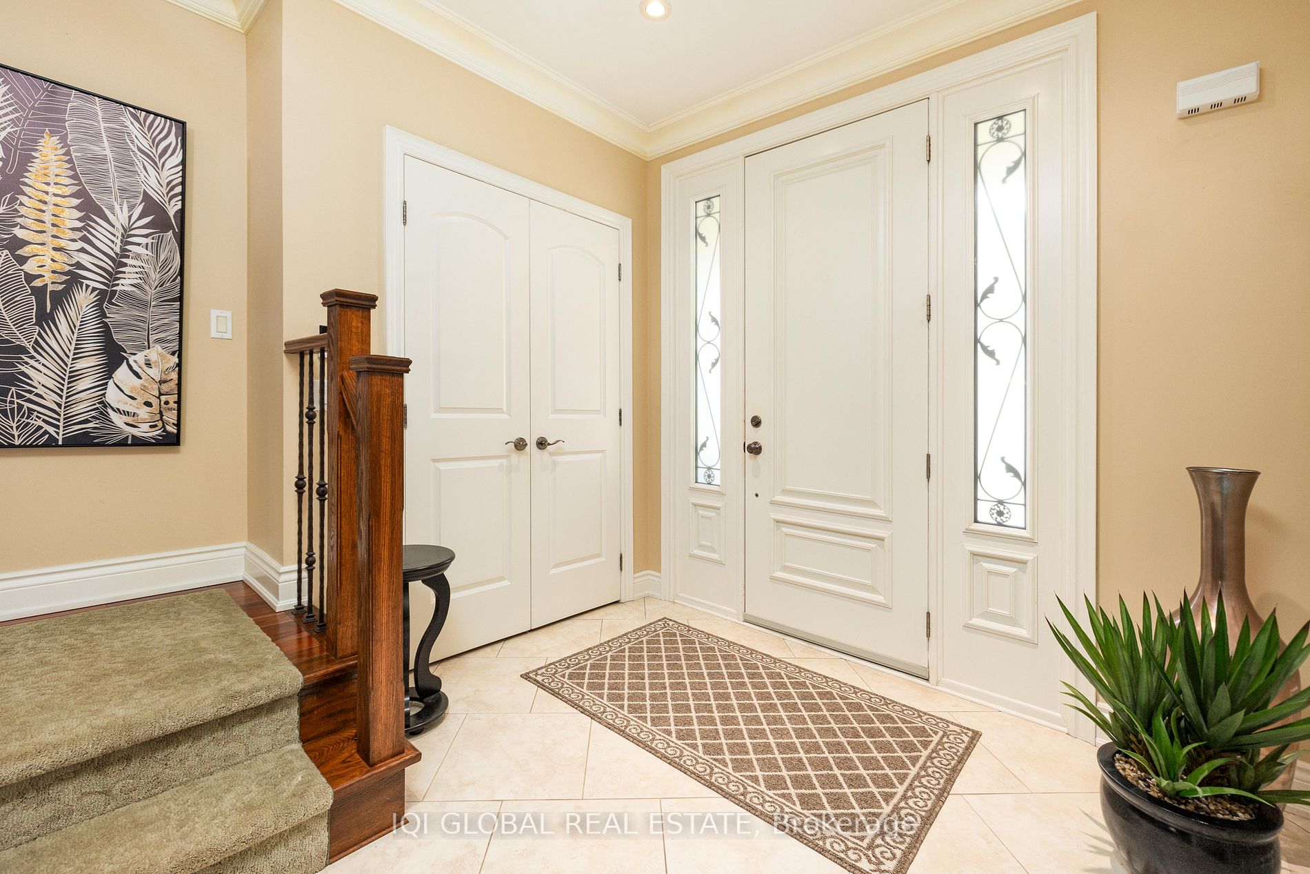 21 Devondale Ave