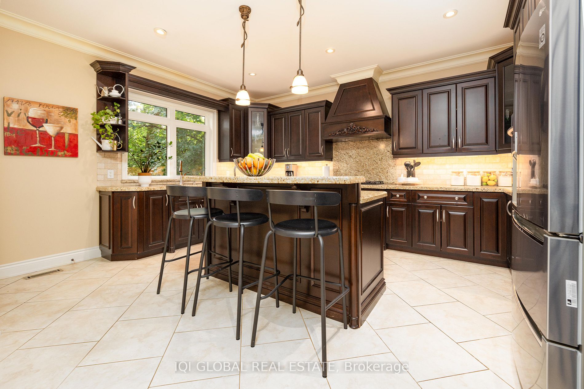 21 Devondale Ave