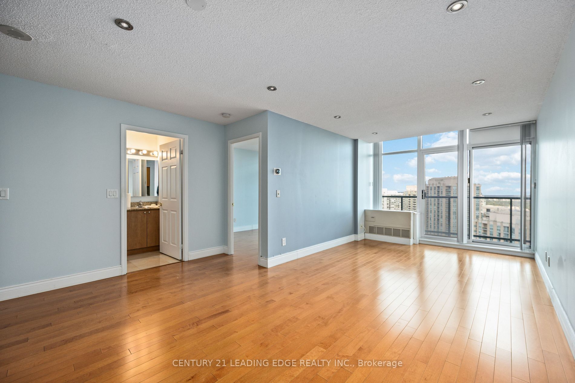 5500 Yonge Street, #PH11