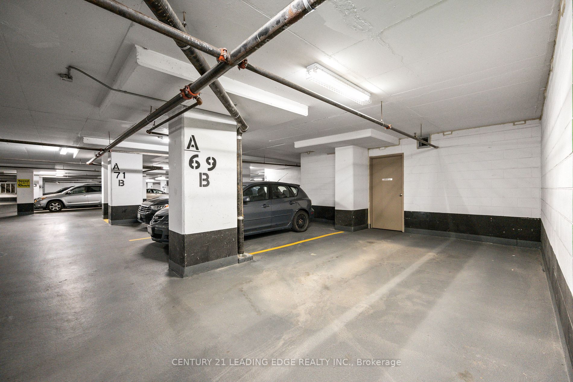 5500 Yonge Street, #PH11