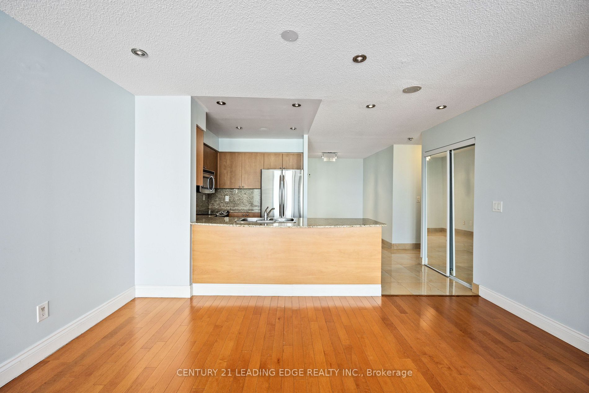 5500 Yonge Street, #PH11